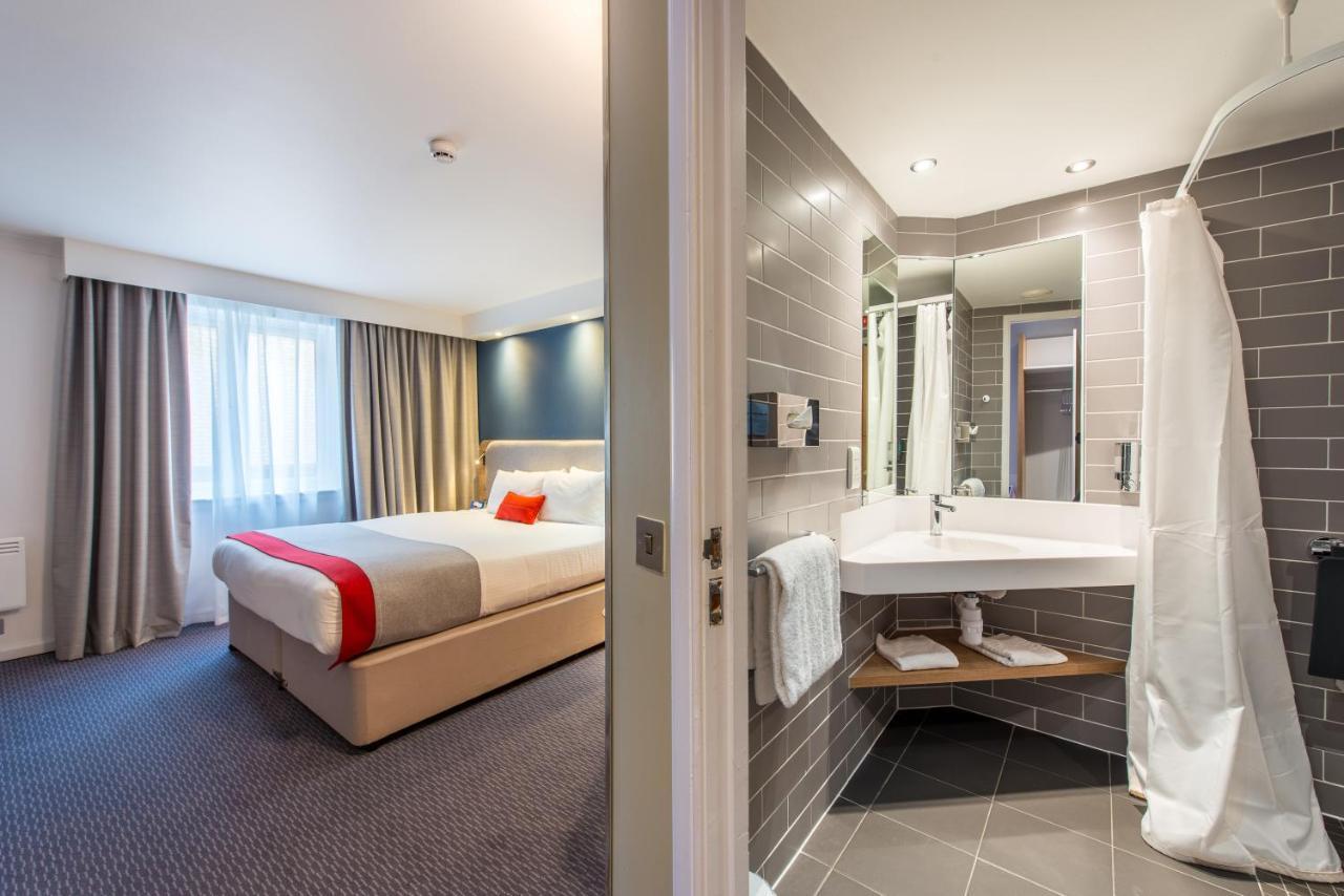 Holiday Inn Express Strathclyde Park M74, Jct 5 By Ihg Motherwell Zewnętrze zdjęcie