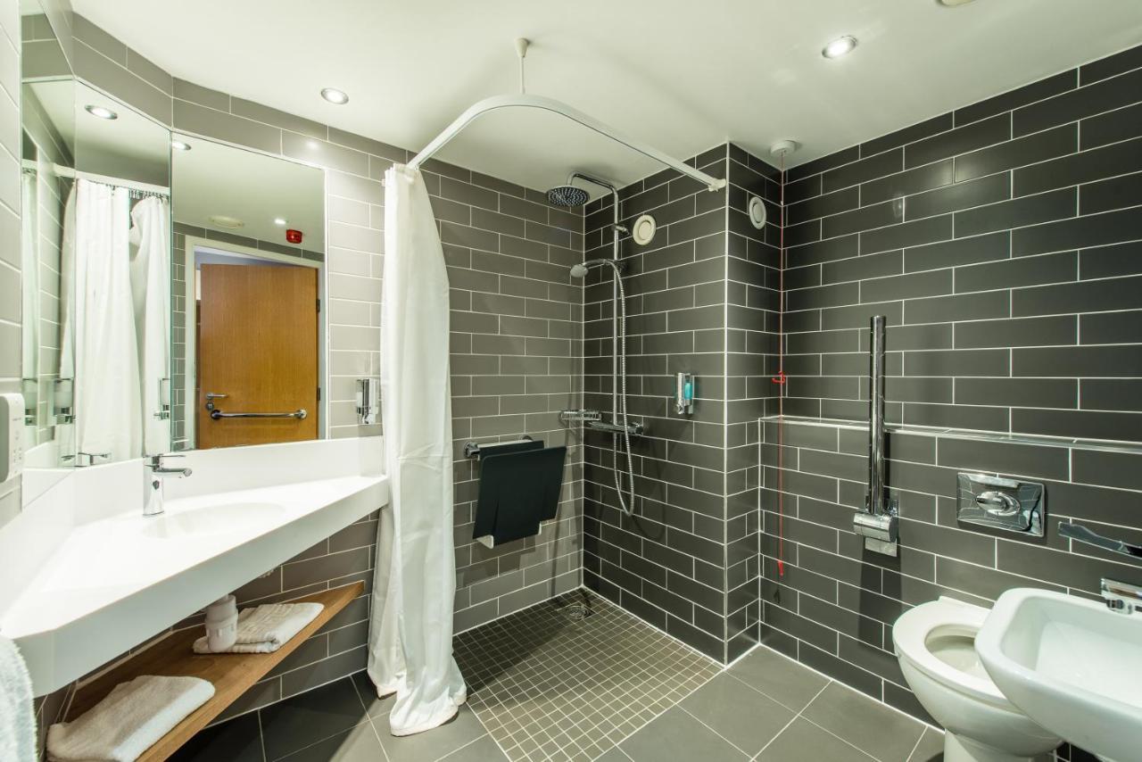 Holiday Inn Express Strathclyde Park M74, Jct 5 By Ihg Motherwell Zewnętrze zdjęcie