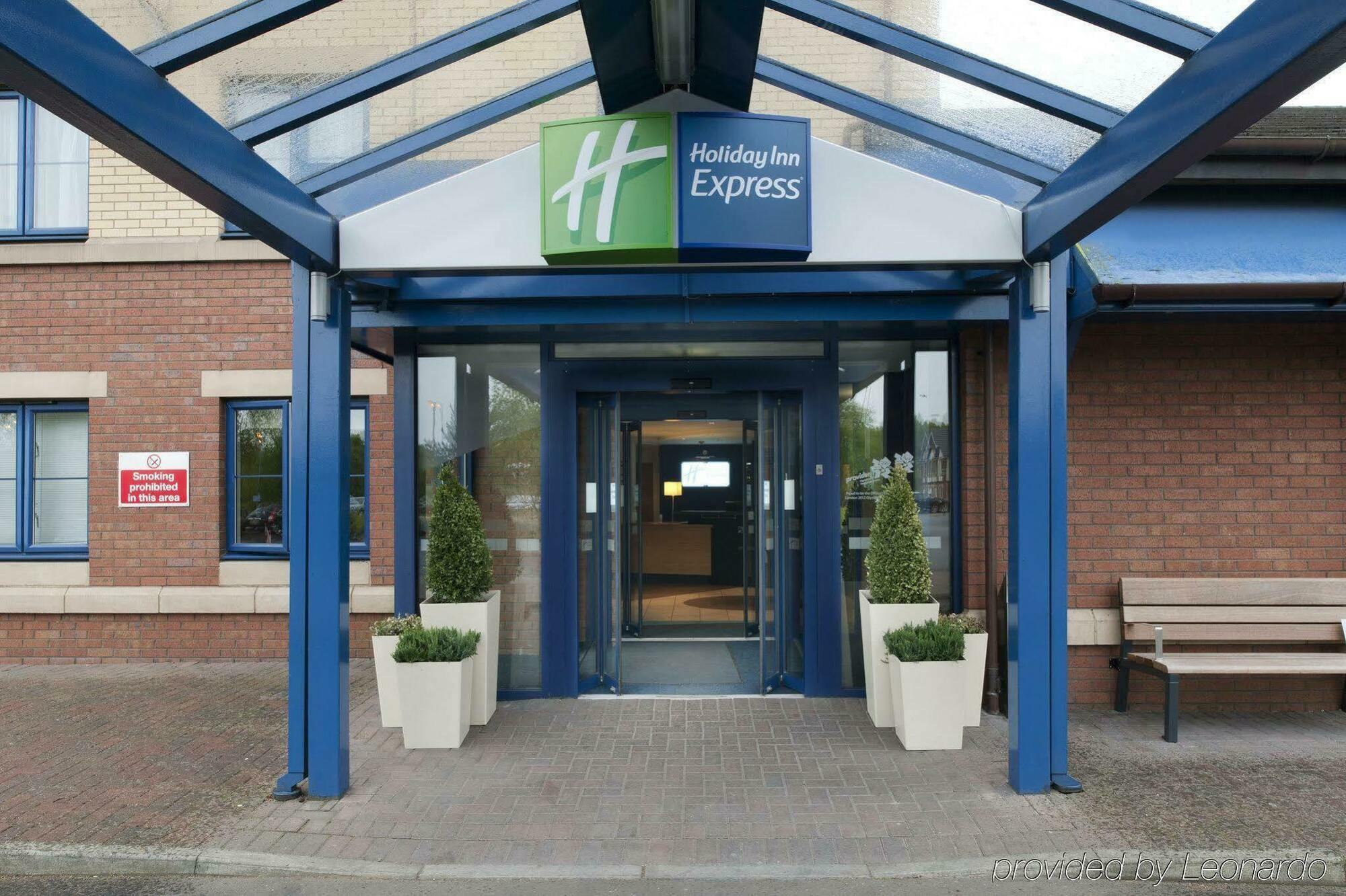 Holiday Inn Express Strathclyde Park M74, Jct 5 By Ihg Motherwell Zewnętrze zdjęcie